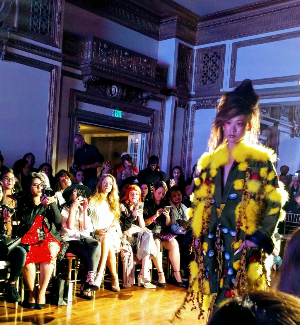 Ten Minute Catwalk – Costly, Waste of Time, Once You See It,&nbsp;Forgotten!