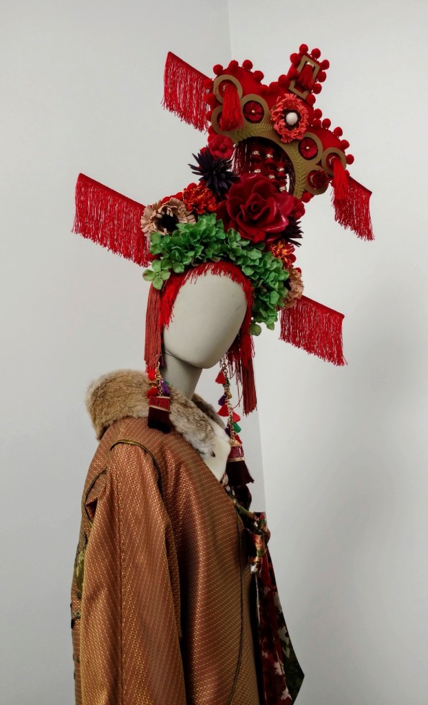 Blurred Boundaries: Fashion as an Art, curated by Rhonda P. Hill, Alena Kalana, designer, ©EDGExpo.com