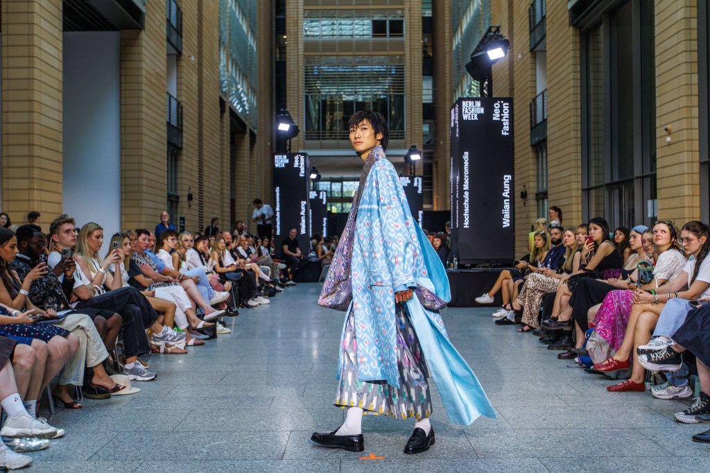 Weaving Memory and Identity: Waiian Aung’s “Eden Inle” and the Soul of&nbsp;Myanmar