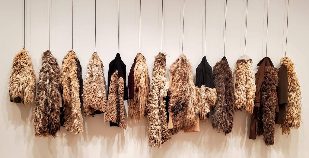 The Overlooked Thread: How Textiles Shaped Modern Abstraction 